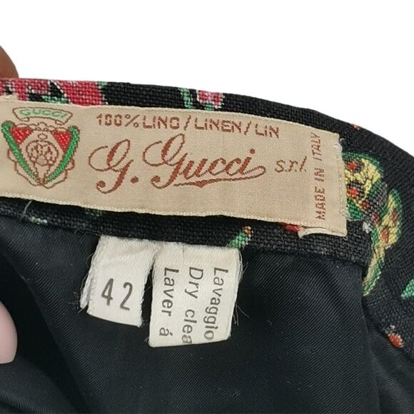 Rare Vintage Gucci Black "Flora" Skirt | Iconic Floral Print | Circa 1970s - Picture 4 of 4